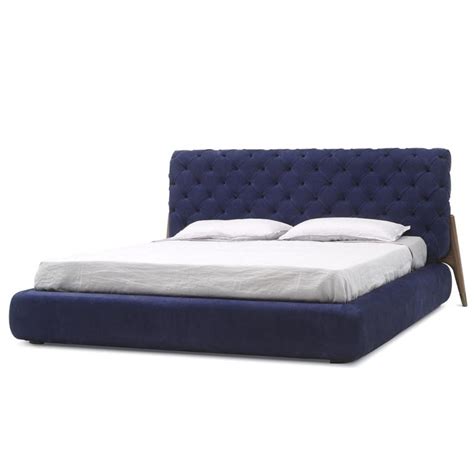 chanel hoofdbord bed|Chanel Platform Bed .